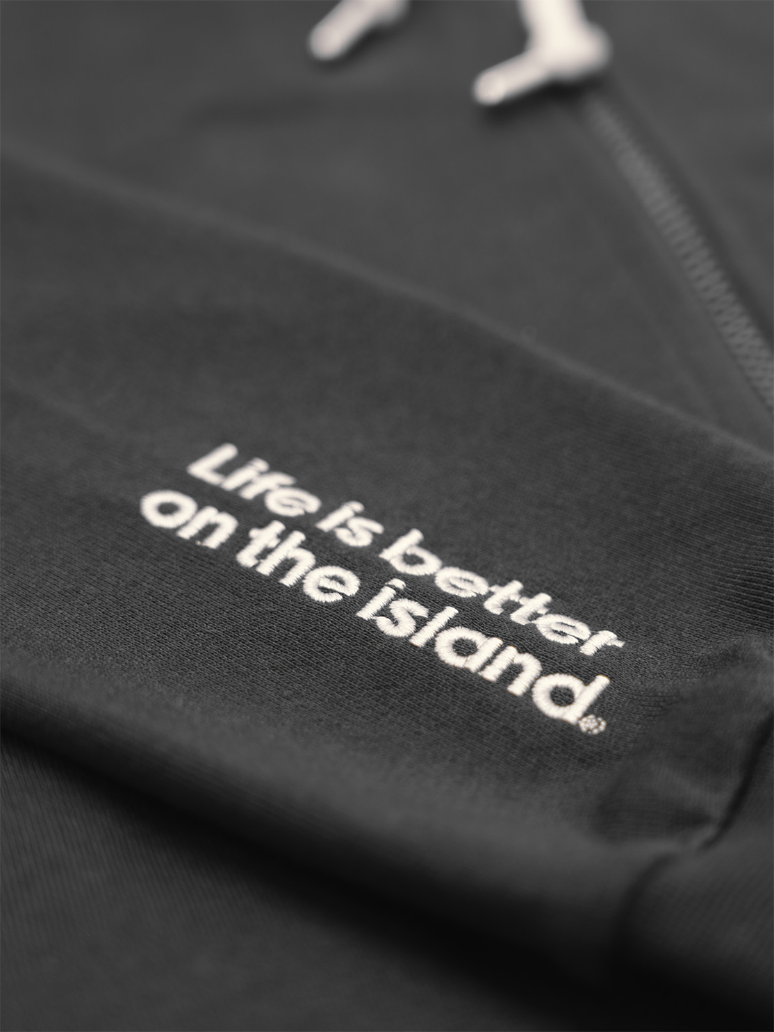 Hoodie lava8 web